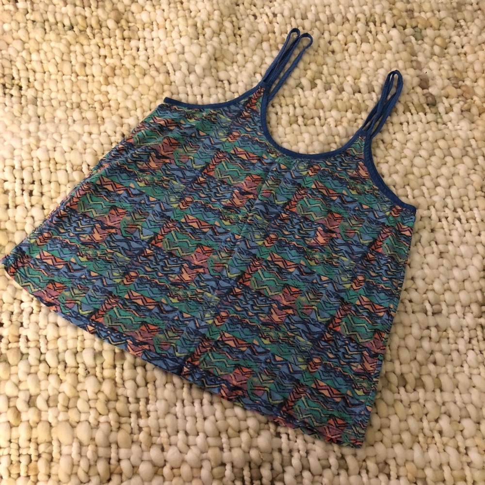 Geometric Tank - Picture 2 of 2